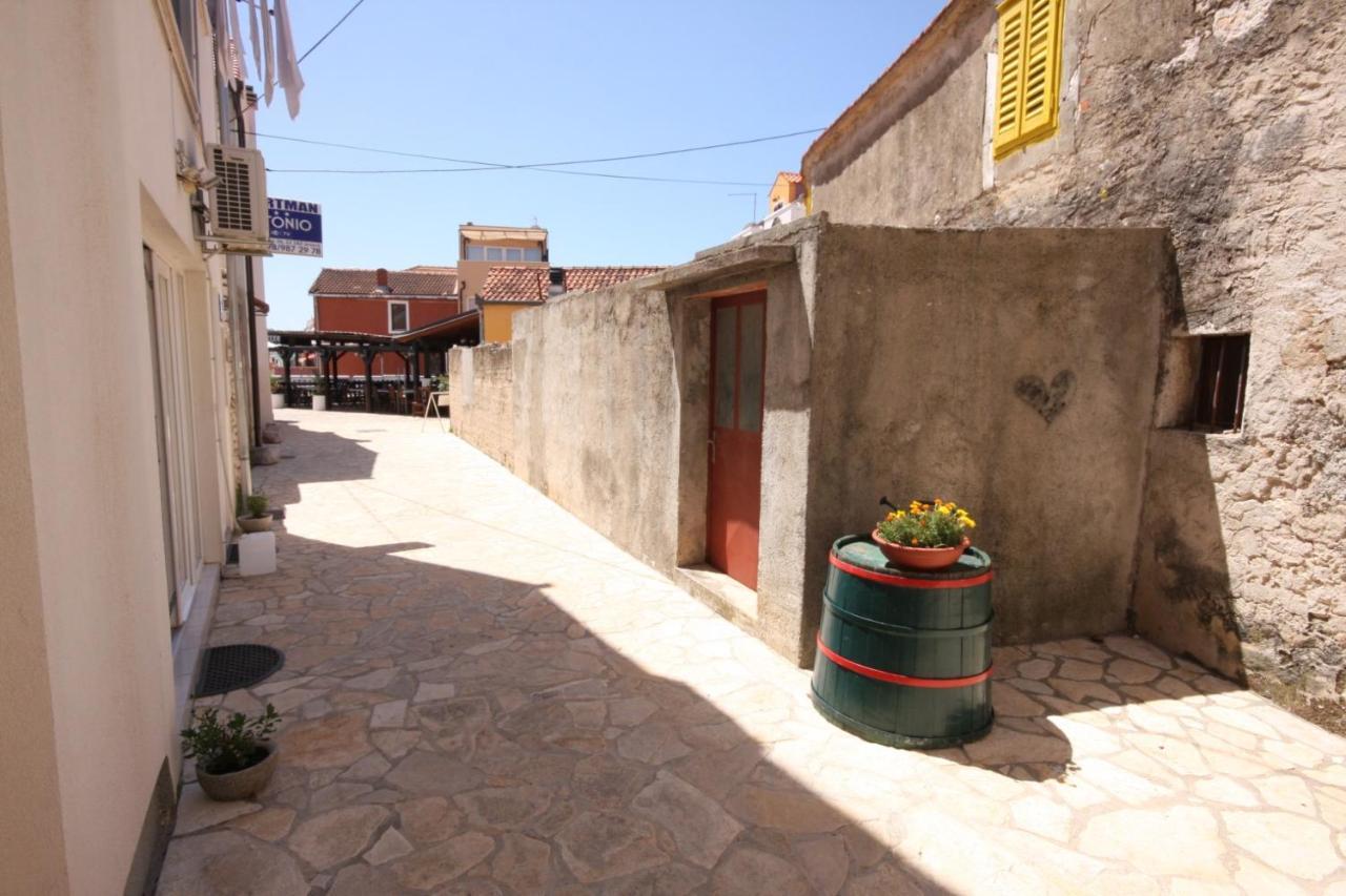 Apartment Antonio Jezera Εξωτερικό φωτογραφία
